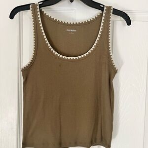 Old Navy Olive Green Ribbed Tank Top with White Trim – Women’s Medium